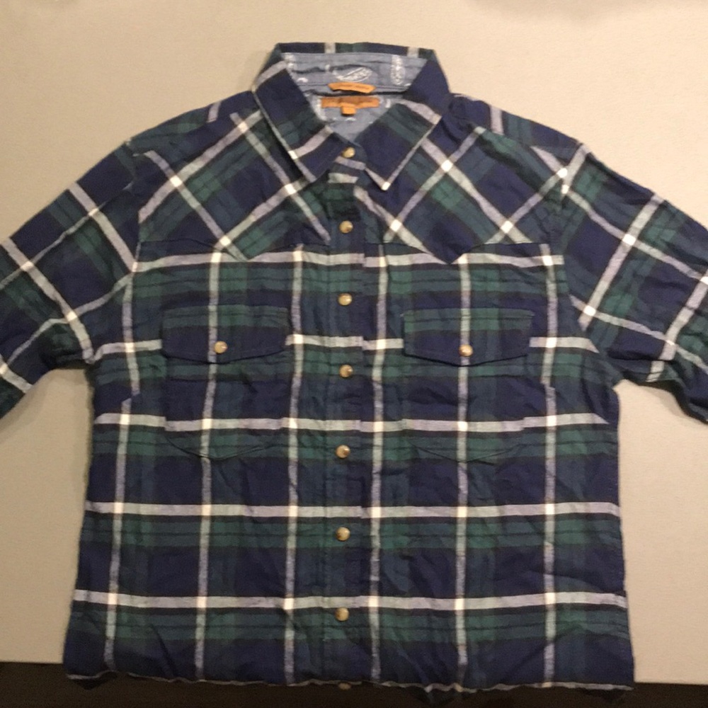 Plaid long sleeve shirt